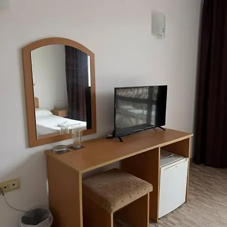 Jasmine Hotel 2*